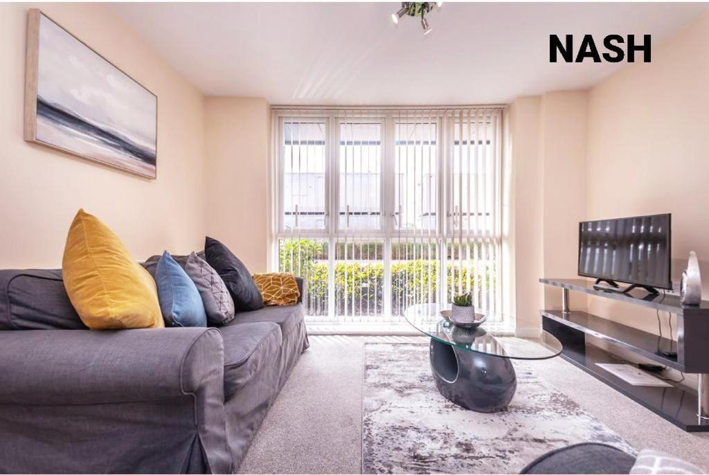 Stylish 2 Bedroom Apartment-Short Term Lets & Serviced Accomodation Reading Exteriér fotografie